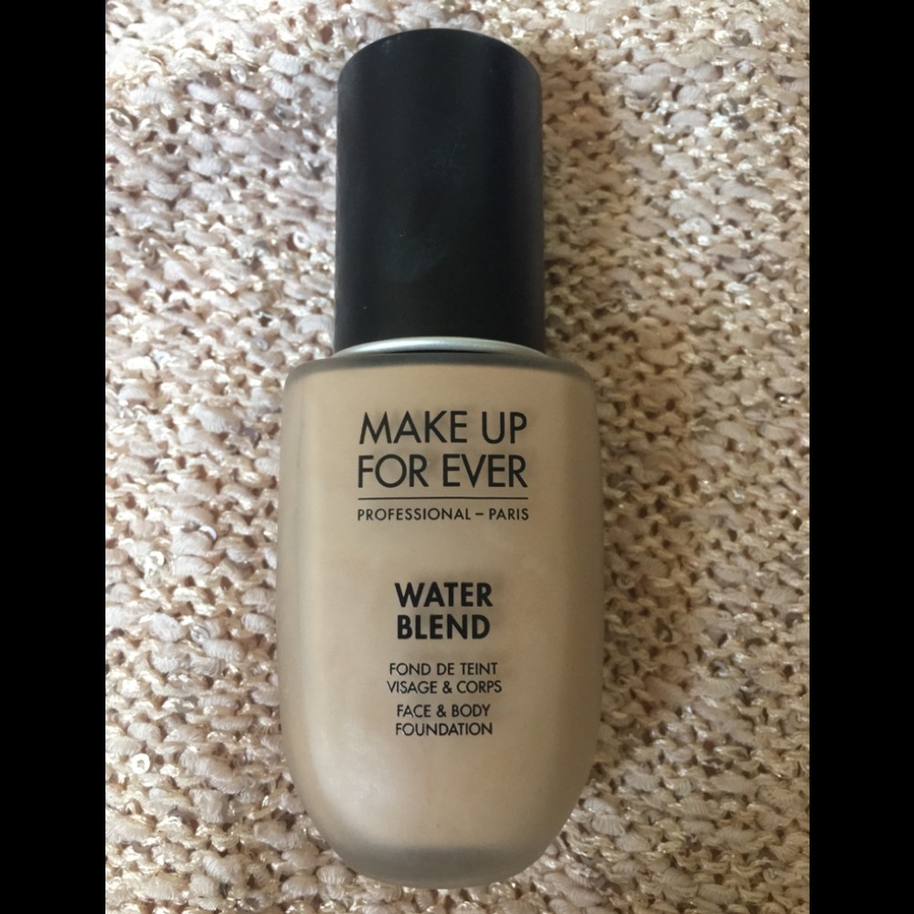 MAKE UP FOR EVER